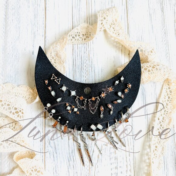 FREE PEOPLE Moonglow Stud Earrings In Silver Blush NWT - Picture 2 of 4